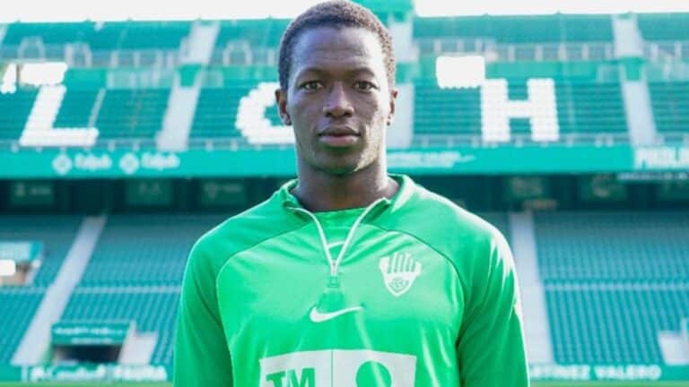 El Elche pone a prueba a Pape Cheikh